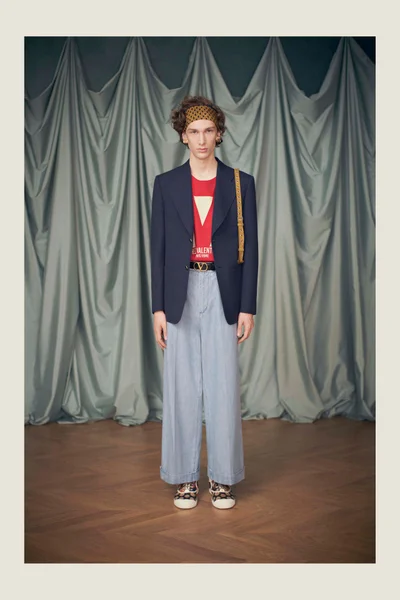 Look 46